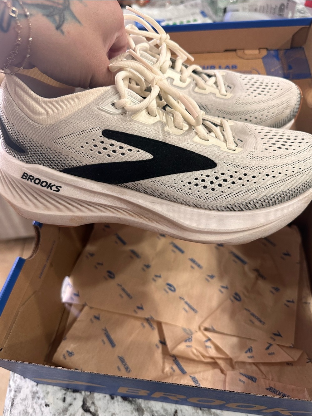Women’s Brooks glycerin 23 7.5 wide